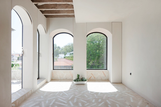 Lapa Apartment / Studio Gameiro - Interior Photography, Apartments, Facade, Arch