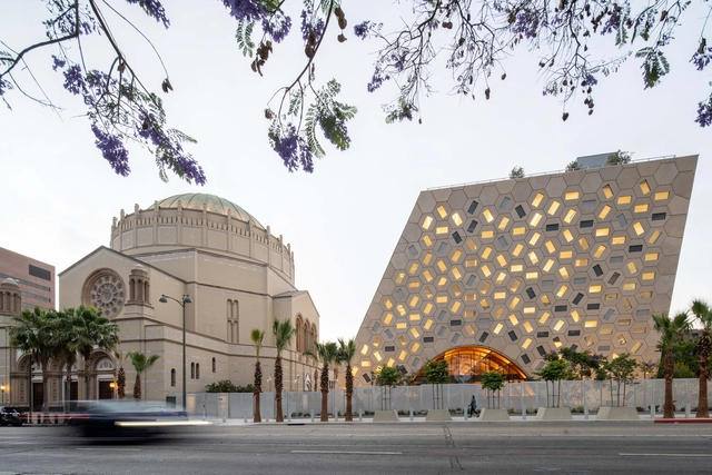 Pavilhão Audrey Irmas / OMA - Fotografia de Exterior, Edifícios Religiosos, Fachada