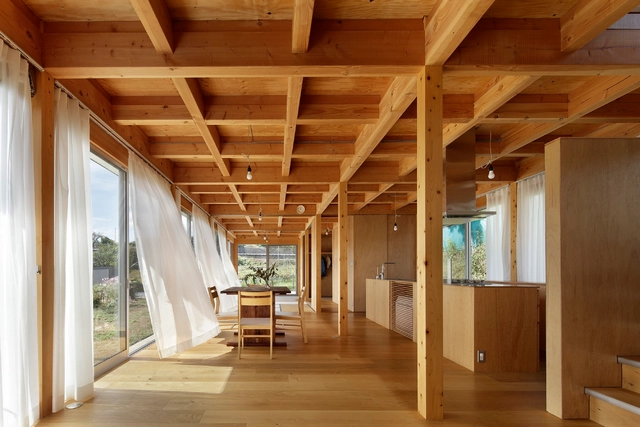 House O / SAKUMAESHIMA - Interior Photography, Houses, Beam, Facade, Door