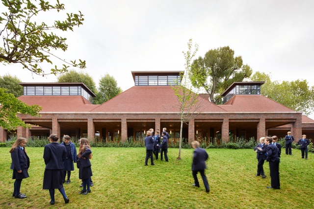伊布斯托克学校餐厅 / Maccreanor Lavington Architects - 建筑图, 高中