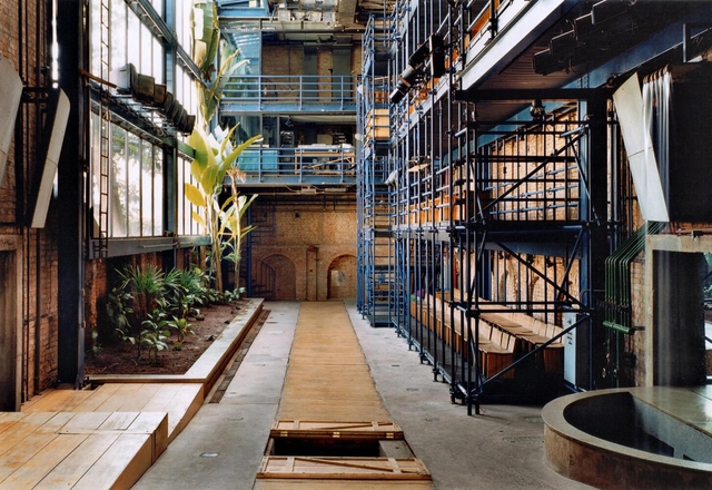 Arquitectura en escena: 10 teatros brasileños - Imagen Principal