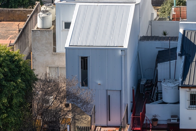 Housing Expansion David Peña / Christian Silva arquitecto - Exterior Photography, Apartments