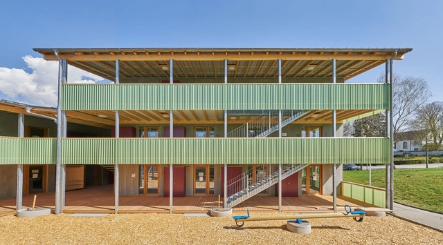 Vivienda social Furtwis / baubüro in situ - Fotografía exterior, Apartamentos, Fachada, Puerta, Fijación Vigas