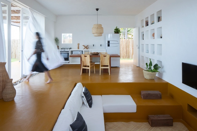 10 casas con sofás integrados en la arquitectura - Imagen Principal