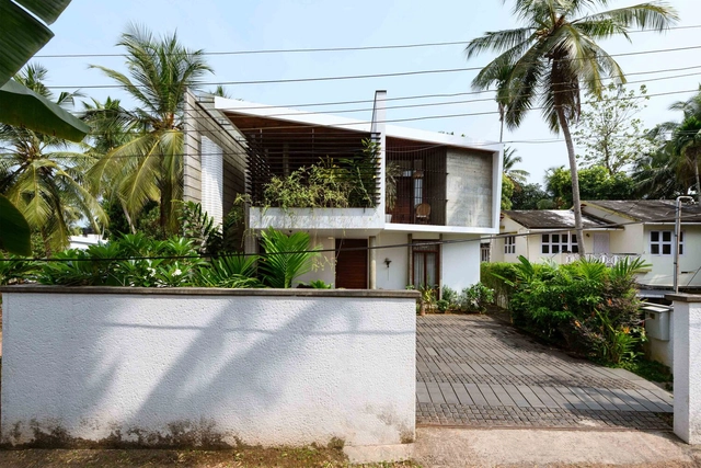Casa The Wall of Being / Evolving Radical Aesthetics - Fotografia de Exterior, Casas