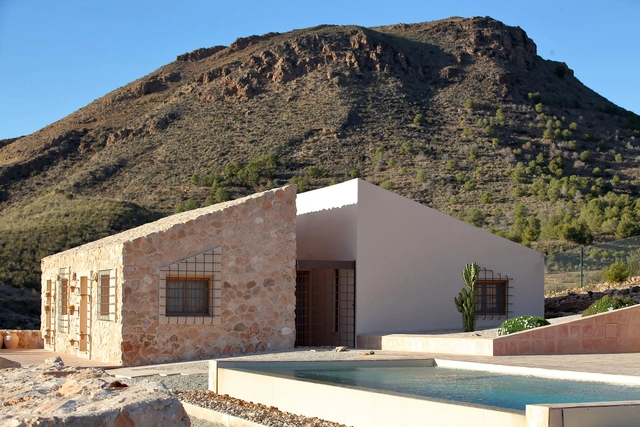 Casa Pastrana I / Pepa Díaz Arquitecta - Fotografía exterior, Casas, Fachada, Puerta