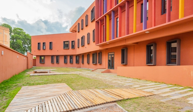 SÈMÈONE Center / COBLOC Architecture - Exterior Photography, Adaptive Reuse
