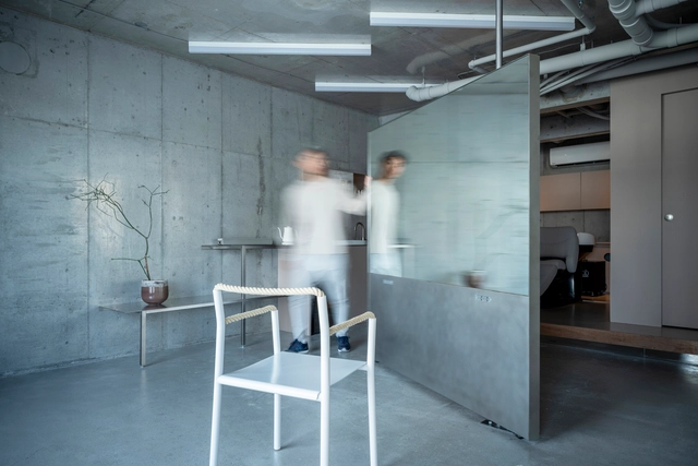 siki Salon / FATHOM - Interior Photography, Wellness Interiors, Kitchen, Door