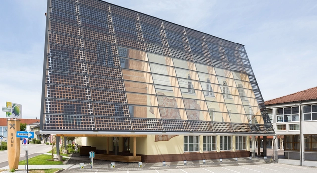¿Cómo puede un vidrio generar energía propia? - Imagen Principal