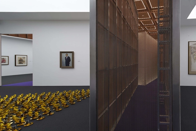 “生命惊奇”泰康收藏展 / 亼建筑 - 室内图, 博物馆展览馆室内设计