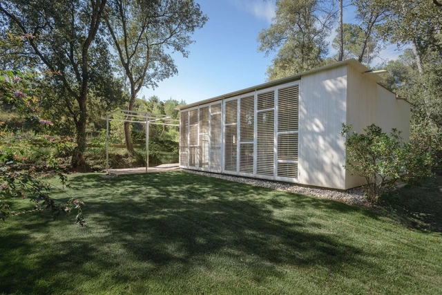 Casa galería / Tallerdarquitectura - Fotografía exterior, En Detalle, Jardín, Puerta, Fachada