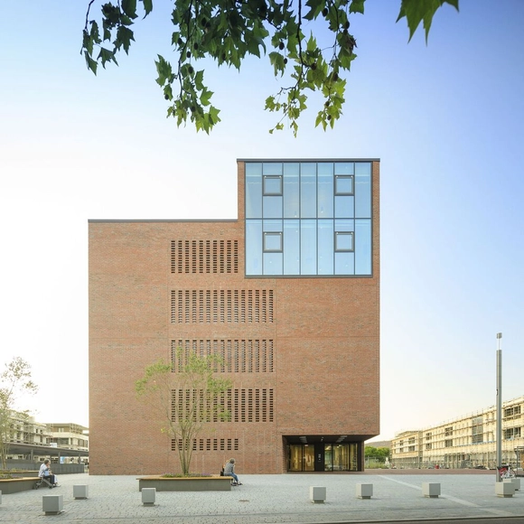 Prefeitura de Salem / Estudio Primitivo González | eGa + mmp Architects - Fotografia de Exterior, Prefeitura