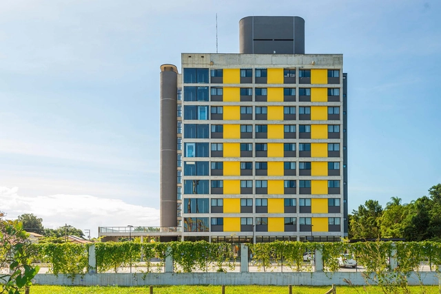 Hotel Solar Pedra da Ilha / PJV Arquitetura - Fotografia de Exterior, Apartamentos, Fachada