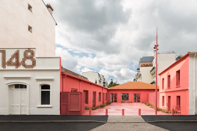 Cultural Center Le 148 / WAW Achitectes - Exterior Photography, Cultural Center, Door, Facade, Arch