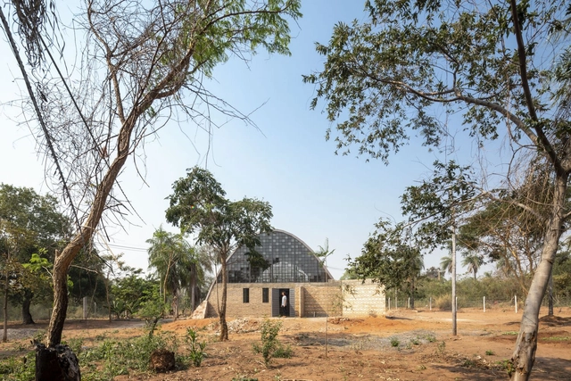 El Caparazón House & Workshop / Grupo Culata Jovái + Tekoha Arquitectos + uno3arq - Exterior Photography, Offices