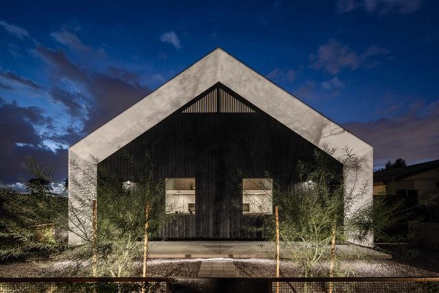 SinHei Kwok Rethinks Multi-Family Housing in Phoenix - Featured Image