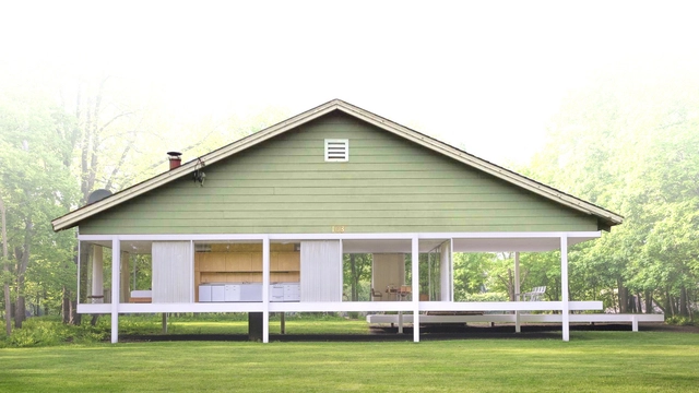 Why Do Architects Insist on Using Flat Roofs? - Featured Image
