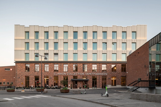 Hotel Tapetfabriken / White Arkitekter - Fotografía exterior, Renovación, Fachada