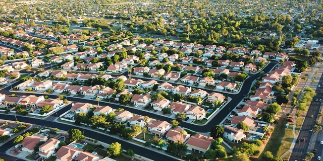 Você compraria uma casa de um algoritmo? Explorando o futuro do mercado imobliário - Imagem de Destaque