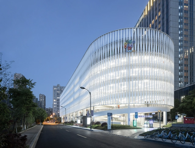 杭州钱投海达停车楼 / 浙江大学建筑设计研究院 - 建筑图, 停车场