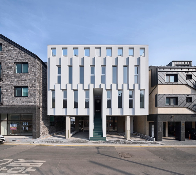 Curtain Call Apartments / Todot Architects and Partners - Exterior Photography, Coliving, Facade