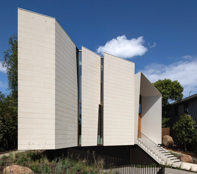 Limestone House / John Wardle Architects  - Exterior Photography, Houses