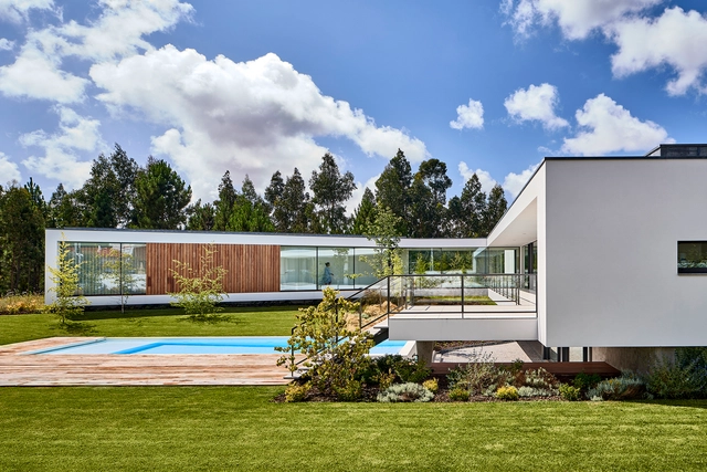 House M.C.  / Atelier d'Arquitectura Lopes da Costa - Exterior Photography, Houses