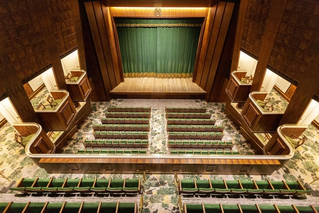 Revitalização do Teatro Copacabana Palace / Ivan Rezende Arquitetura - Fotografia de Interiores, Renovação, Escada, Corrimão
