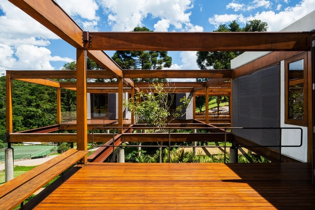 Versatilidade e domínio técnico: conhecendo a obra de FGMF Arquitetos  - Imagem de Destaque