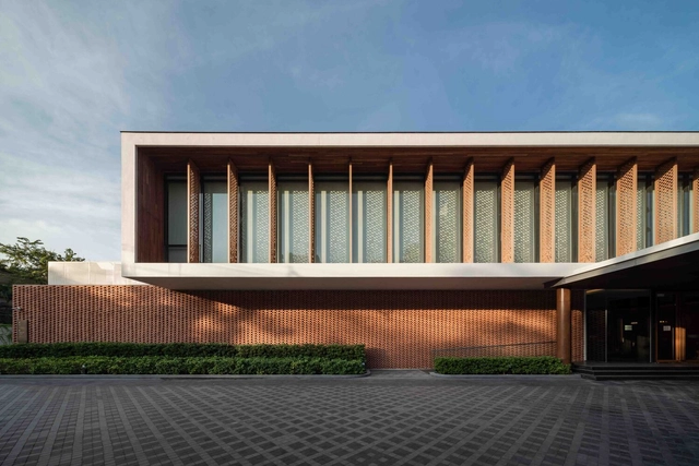 Villa Deva Resort & Hotel / Architects 49 - Exterior Photography, Hotels, Facade