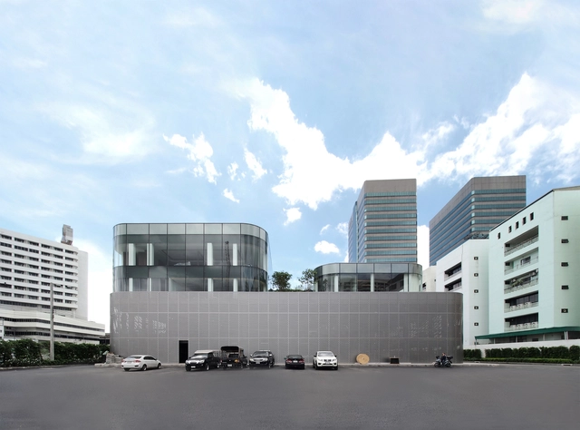 丰田汽车泰国营销办公综合体 / ASWA - 建筑图, 办公设施, 表皮