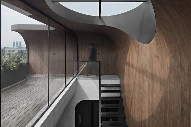 多孔办公室 / K-Thengono Design Studio - 室内图, 办公设施, 楼梯, 表皮