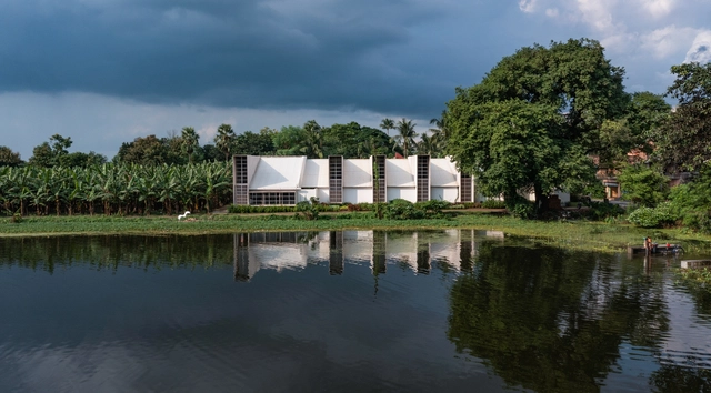 Adisaptagram Workshop / Abin Design Studio - Fotografia de Exterior, Interiores De Coworking