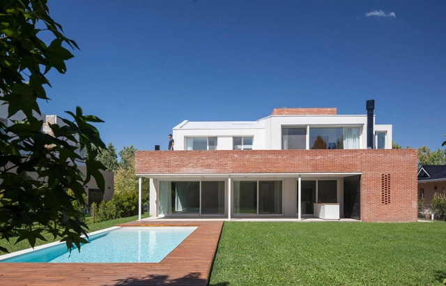 Casa de Ladrillos  / Estudio PK - Exterior Photography, Houses, Facade