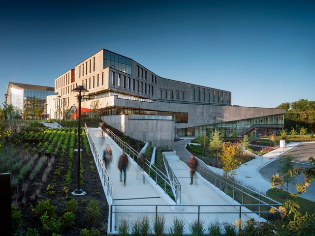 摩根州立大学卡尔文与蒂娜泰勒大楼 / Teeple Architects - 建筑图, 高等教育设施, 表皮