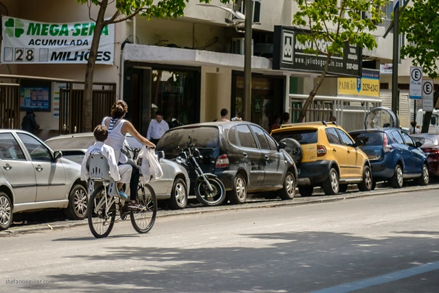 Como os estacionamentos afetam a mobilidade urbana - Imagem de Destaque
