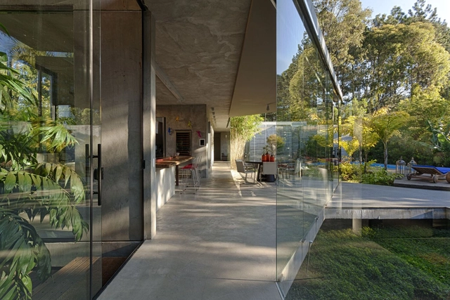 Casa RM / Humberto Hermeto Arquitetura - Fotografia de Exterior, Casas, Jardim, Fachada