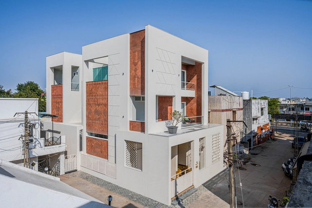 The Courtyard House / Manoj Patel Design Studio - Exterior Photography, Houses, Facade