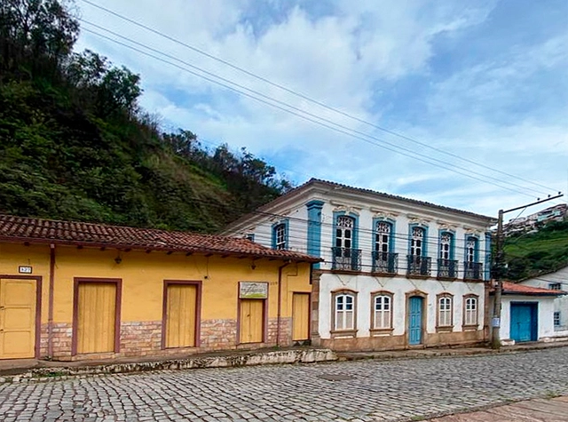 Casarões históricos são destruídos por deslizamento de terra em Ouro Preto - Imagem de Destaque