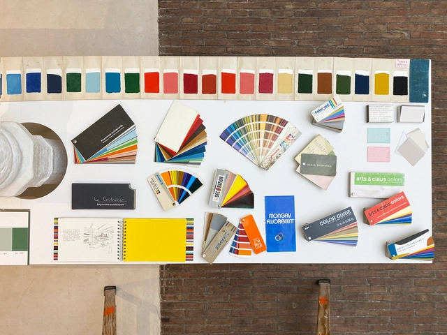 ¿Qué es el color para los arquitectos y diseñadores?: Una exposición de Claudia Valsells - Imagen Principal