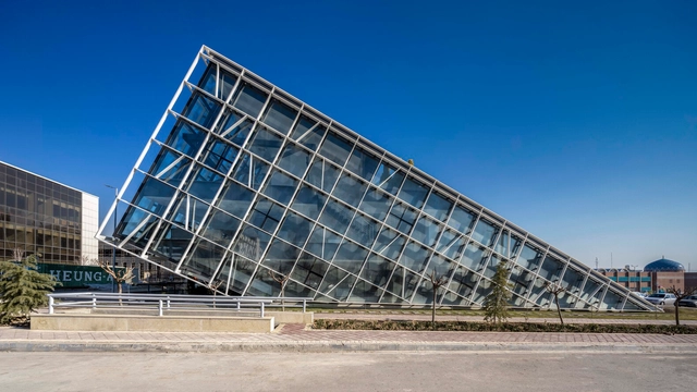 Turbosealtech 新孵化器 / New Wave Architecture - 建筑图, 办公设施, 表皮