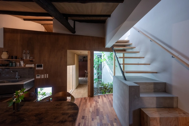 京都佛光寺住宅 / td-Atelier + ENDO SHOJIRO DESIGN - 室内图, 更新项目, 楼梯