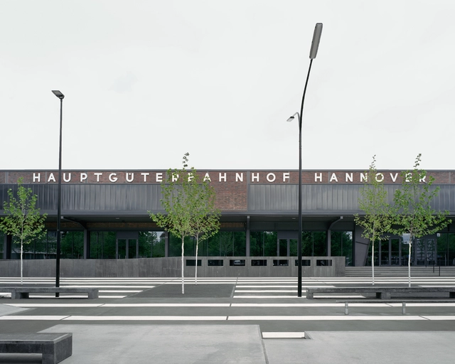 汉诺威货运站改造 / AFF architekten - 图纸, 商业建筑, 表皮