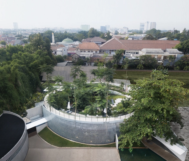 Tanatap Ring Garden Coffee Shop / RAD+ar (Research Artistic Design + architecture) - Exterior Photography, Commercial Architecture