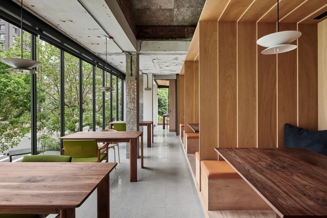 Restaurante Isagi / Atelier S.U.P.E.R.B. + Chen Tien Chu - Fotografia de Interiores, Renovação