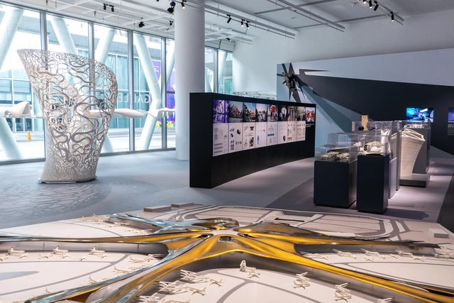 Exposição online explora o urbanismo vertical de Zaha Hadid Architects - Imagem de Destaque