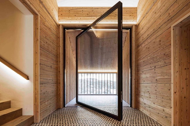 Functional and Creative Ways to Integrate Interior Pivot Doors in the Home   - Featured Image