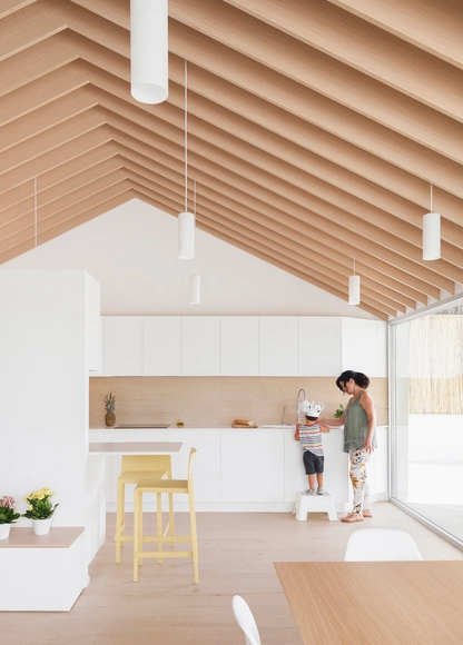 Desde mobiliario a revestimientos: el diseño interior con plataformas de venta en línea - Imagen Principal