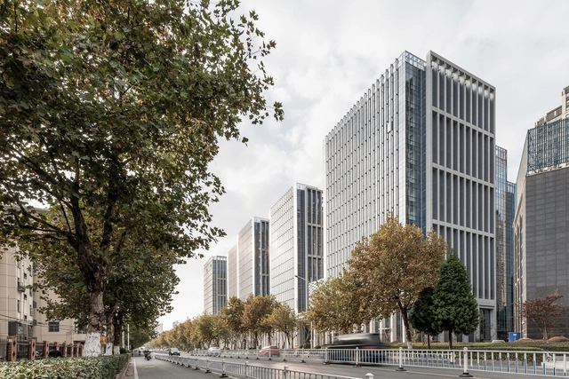 无锡运河湾·现代产业发展中心 / 上海大小建筑设计事务所 - 建筑图, 办公设施
