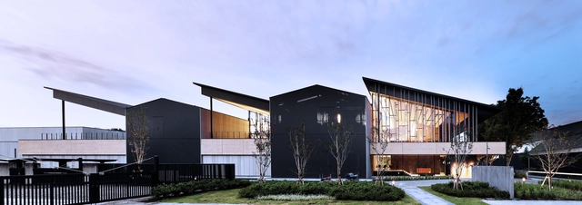 龟甲万研发中心 / 日建设计 - 建筑图, 服务建筑, 表皮